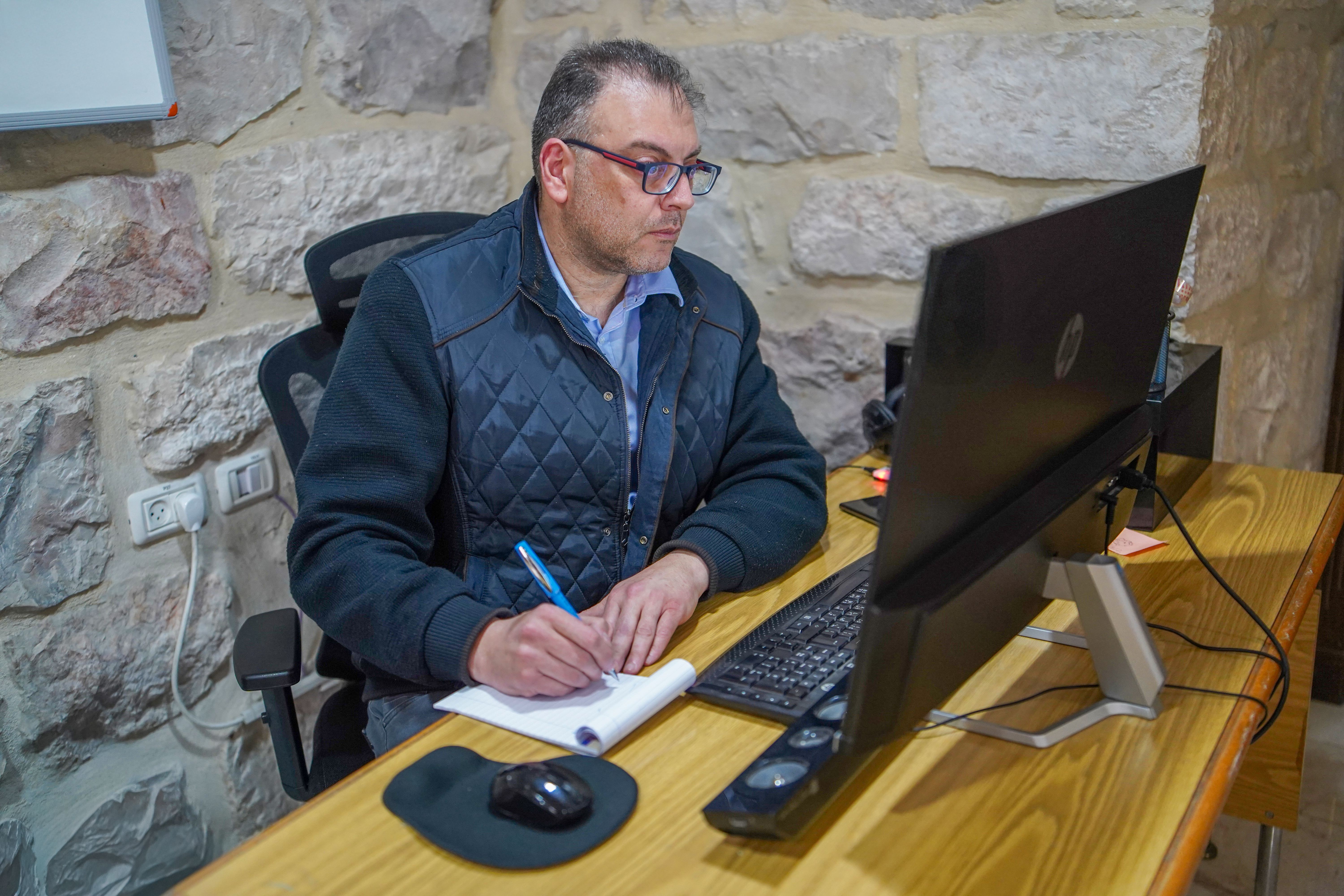 جورج عكروش، مدير مكتب التطوير والتنمية في البطريركيّة اللاتينيّة