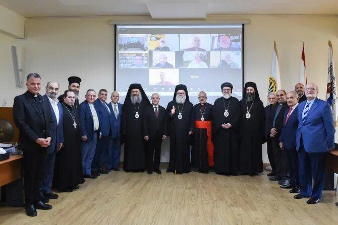 كنائس