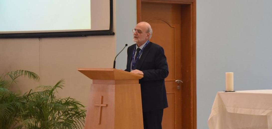  د. ميشال عبس